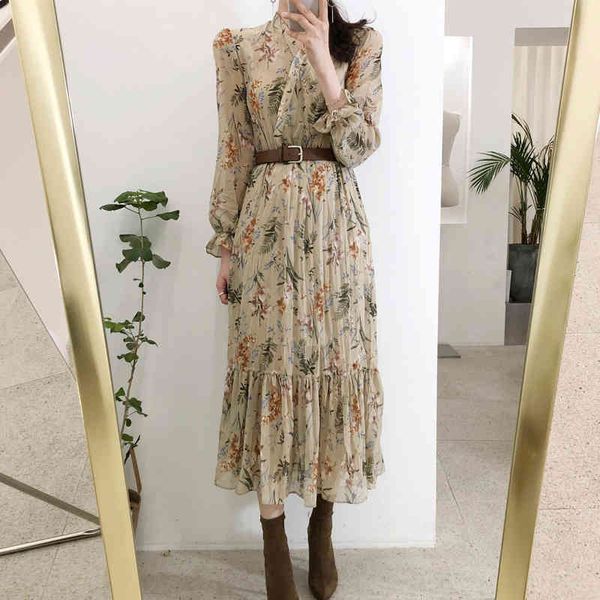 chic flower women summer vintage sleeve v-neck boho floral print long dress elegant belt chiffon pleated dresses 210416, Black;gray
chic flower women summer vintage sleeve v-neck boho floral print long dress elegant belt chiffon pleated dresses 210416, Black;gray