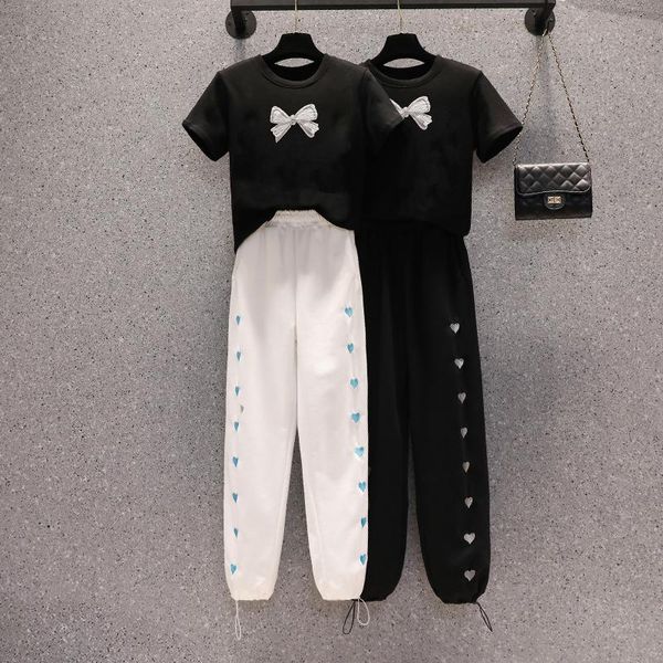 plus size tracksuits sportswear summer black white two piece set short sleeved t shirt casual running thin section women suits love embroide
plus size tracksuits sportswear summer black white two piece set short sleeved t shirt casual running thin section women suits love embroide