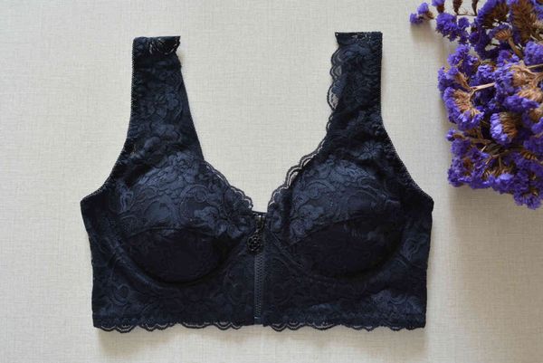 s510 plum blossom front zipper insert lace cotton no steel ring support women's bra vest large, Red;black
s510 plum blossom front zipper insert lace cotton no steel ring support women's bra vest large, Red;black