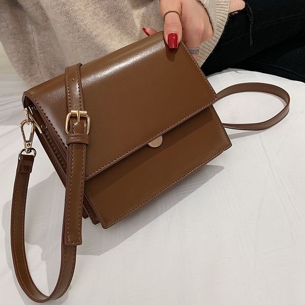 ladies retro bag 2021 new simple and fashionable small square bag all-match shoulder bag solid color messenger wallet sac
ladies retro bag 2021 new simple and fashionable small square bag all-match shoulder bag solid color messenger wallet sac