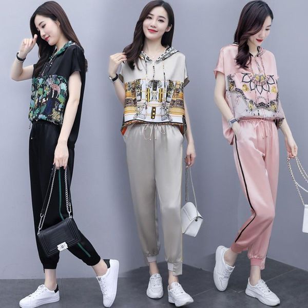 women's tracksuits 2021 women 2 piece summer sets casual sportswear set short-sleeved printed hooded + long pant tracksuit suit, Gray
women's tracksuits 2021 women 2 piece summer sets casual sportswear set short-sleeved printed hooded + long pant tracksuit suit, Gray