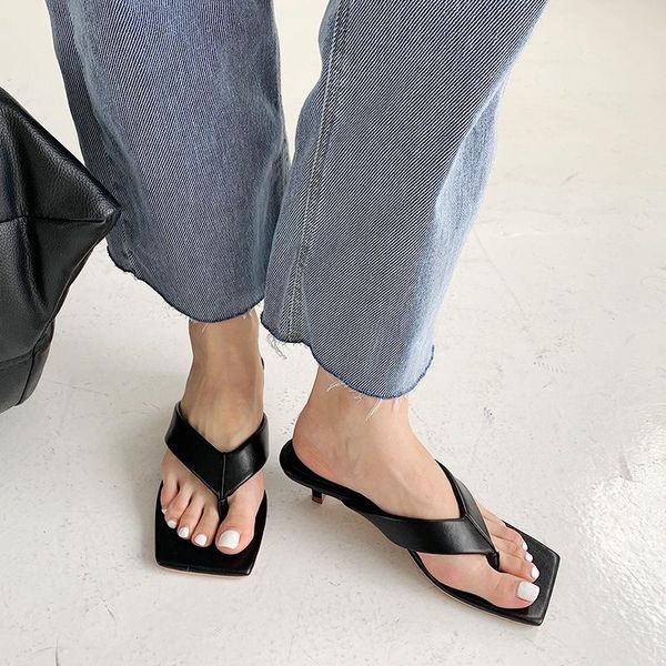 thin heels shoes heeled mules lady square toe ladies' slippers slipers women luxury slides low rubber flip flops high girl 2021, Black
thin heels shoes heeled mules lady square toe ladies' slippers slipers women luxury slides low rubber flip flops high girl 2021, Black