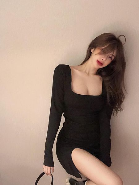 casual dresses split package buttocks short girl autumn black dress cultivate morality show thin fried street party, Black;gray
casual dresses split package buttocks short girl autumn black dress cultivate morality show thin fried street party, Black;gray