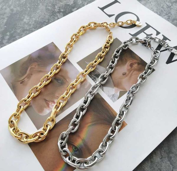 chokers two-color european and american style fashion exaggeration trend thick chain metal texture light luxury short necklace clavicle, Golden;silver
chokers two-color european and american style fashion exaggeration trend thick chain metal texture light luxury short necklace clavicle, Golden;silver