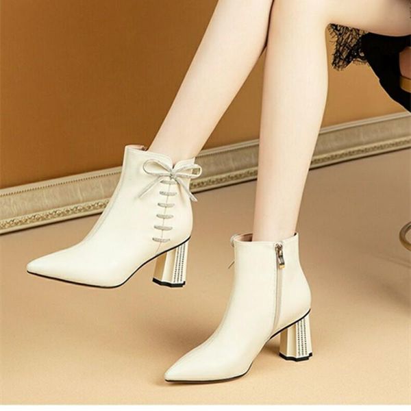 boots rimocy pu leather women white ankle butterfly-knot crystal fashion female pointed square heels luxurious woman boot, Black
boots rimocy pu leather women white ankle butterfly-knot crystal fashion female pointed square heels luxurious woman boot, Black
