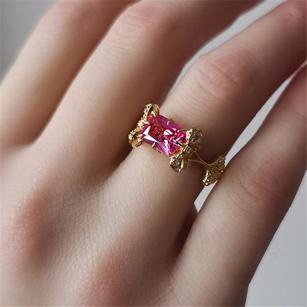 wedding rings luxury female rose red zircon stone ring cute gold color thin engagement charm crystal square for women, Slivery;golden
wedding rings luxury female rose red zircon stone ring cute gold color thin engagement charm crystal square for women, Slivery;golden