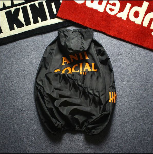 men's jackets men jacket coat sunscreen casual mens clothing jackets with letter printed lapel hooded black windbreaker stre, Black;brown
men's jackets men jacket coat sunscreen casual mens clothing jackets with letter printed lapel hooded black windbreaker stre, Black;brown
