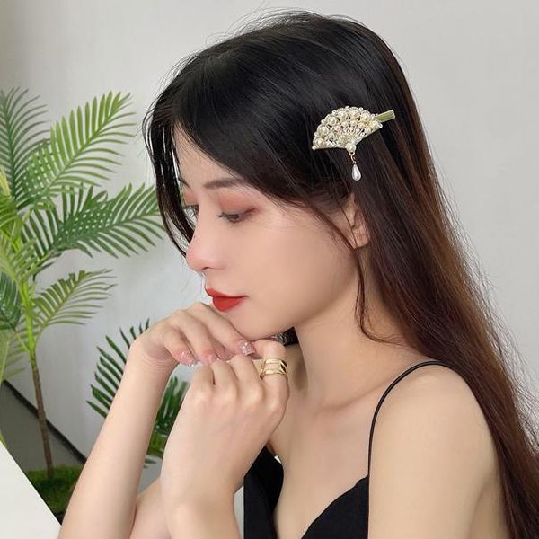 hair clips & barrettes archaic style temperament woman girl tassel pearl pendant clip side trendy crystal hairpin headwear accessories, Golden;silver
hair clips & barrettes archaic style temperament woman girl tassel pearl pendant clip side trendy crystal hairpin headwear accessories, Golden;silver