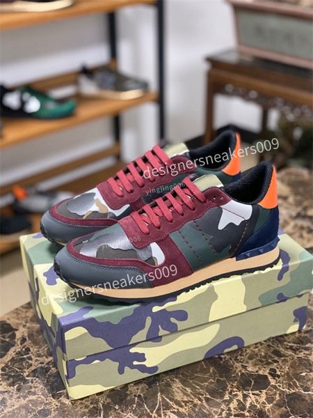 2021 luxury designer boots fashion men women casual shoes camouflage soft flat sports shoe real leather trainer sneaker dress shoes, Black
2021 luxury designer boots fashion men women casual shoes camouflage soft flat sports shoe real leather trainer sneaker dress shoes, Black