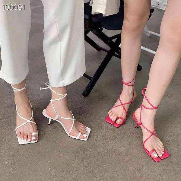 slippers elegant women sandals summer party dress pumps thin high heels casual ladies slides cross strap hollow design 39 75jc, Black
slippers elegant women sandals summer party dress pumps thin high heels casual ladies slides cross strap hollow design 39 75jc, Black