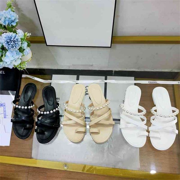2021 new small fragrance pearl sandals slippers with thin white clip toe casual flat bottomed summer beach women's shoes, Black
2021 new small fragrance pearl sandals slippers with thin white clip toe casual flat bottomed summer beach women's shoes, Black