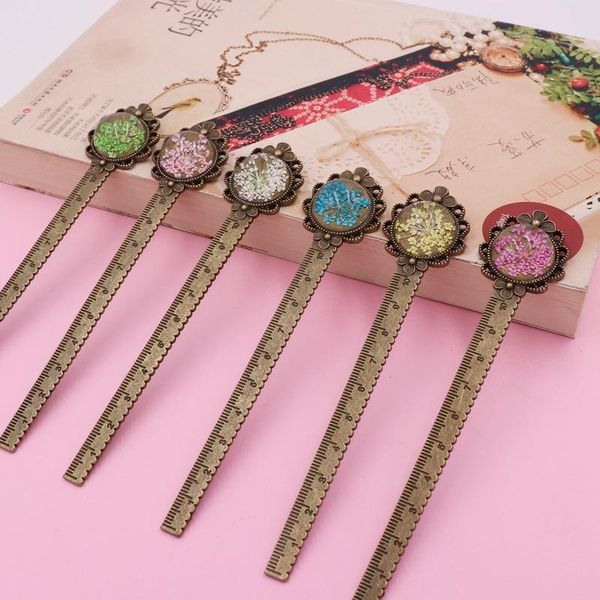 retro dried flowers metal bookmark colorful student learn stationery supplies teacher gift book markers
retro dried flowers metal bookmark colorful student learn stationery supplies teacher gift book markers
