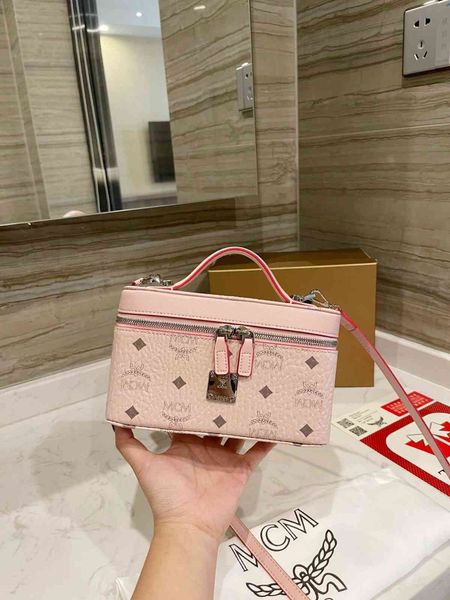 handbags women luxurys designers bags 2021 designer luxury satchel messenger handbag leather strum handbag purses totes mini crossbody bag 3
handbags women luxurys designers bags 2021 designer luxury satchel messenger handbag leather strum handbag purses totes mini crossbody bag 3