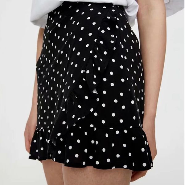 women za chic black polka dot print mini short female spring casual ruffles high waist shorts with bow belt femme 210421, White;black
women za chic black polka dot print mini short female spring casual ruffles high waist shorts with bow belt femme 210421, White;black