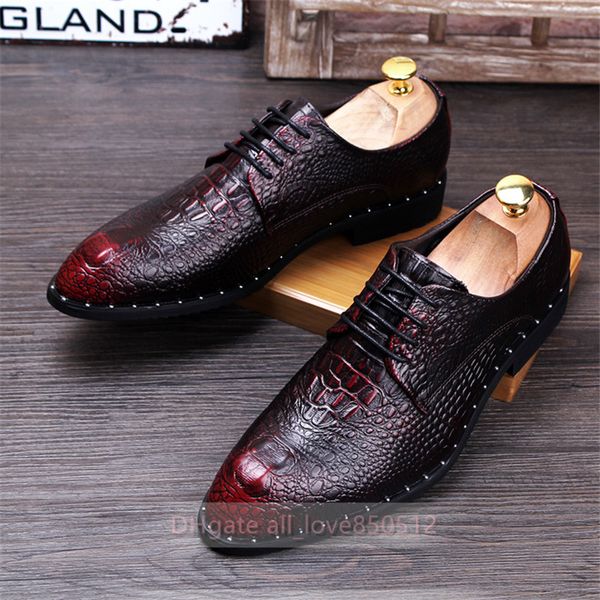 men's fashion luxury business all-match shoes office workers white-collar wedding matching suit trousers leisure entertainment, Black
men's fashion luxury business all-match shoes office workers white-collar wedding matching suit trousers leisure entertainment, Black