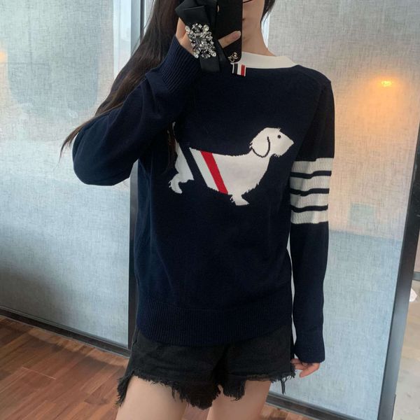 tb chao brand long sleeve autumn and winter women's korean version back dog pattern wool knitted cardigan v-neck college style, White;black
tb chao brand long sleeve autumn and winter women's korean version back dog pattern wool knitted cardigan v-neck college style, White;black
