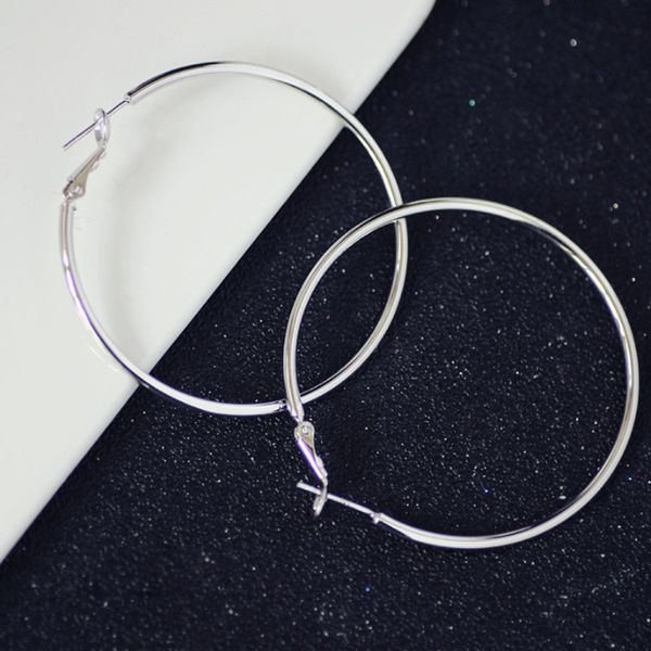 factory outlet christmas decoration 925 sterling silver smooth 50/60/70/80mm round circle hoop earrings for women fashion charm engagement w
factory outlet christmas decoration 925 sterling silver smooth 50/60/70/80mm round circle hoop earrings for women fashion charm engagement w