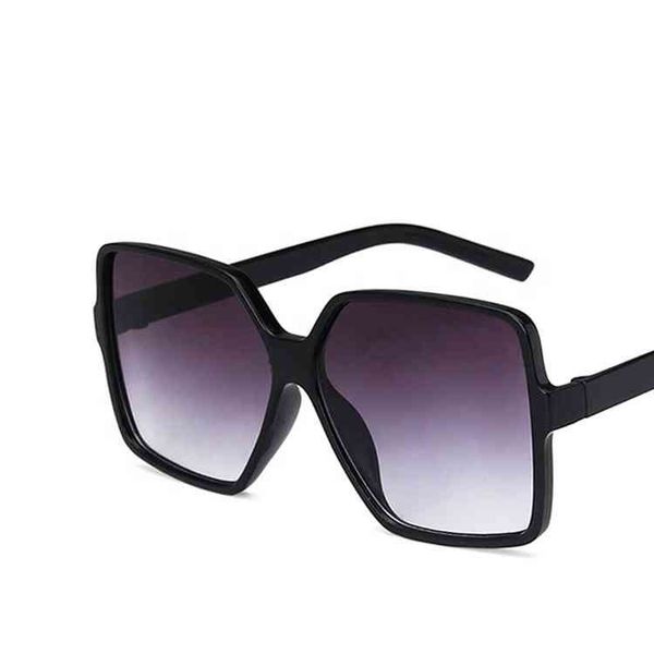 2021 newset vintage women square mirror oversized uv400 shad ladi sunglass sun glass for men, White;black
2021 newset vintage women square mirror oversized uv400 shad ladi sunglass sun glass for men, White;black