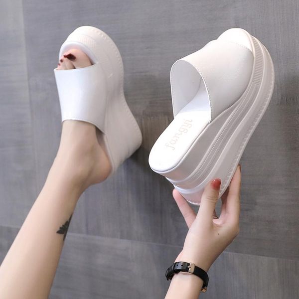 slippers 2021 summer shoes women slope heel simple stylish solid color women's casual sandals open toe zapatillas mujer, Black
slippers 2021 summer shoes women slope heel simple stylish solid color women's casual sandals open toe zapatillas mujer, Black