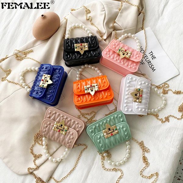 shoulder bags 2021 korean transparent jelly rivet women handbags pearl handle chains mini crossbody bolsa ins designer fashion sac
shoulder bags 2021 korean transparent jelly rivet women handbags pearl handle chains mini crossbody bolsa ins designer fashion sac