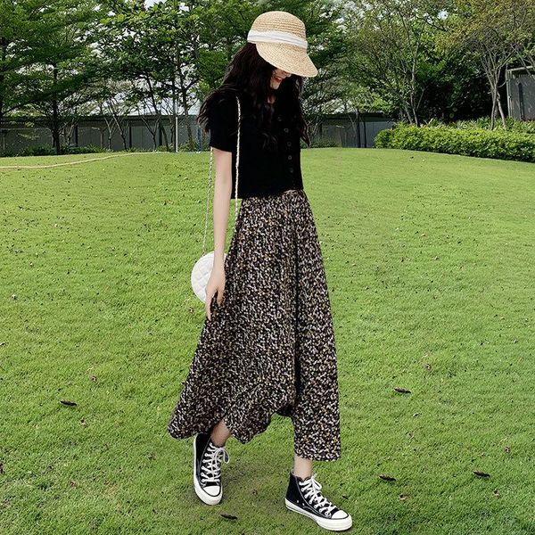 skirts 2021 summer high waist women long floral loose elegant lady black skirt plus size streetwear female fashion sundress
skirts 2021 summer high waist women long floral loose elegant lady black skirt plus size streetwear female fashion sundress