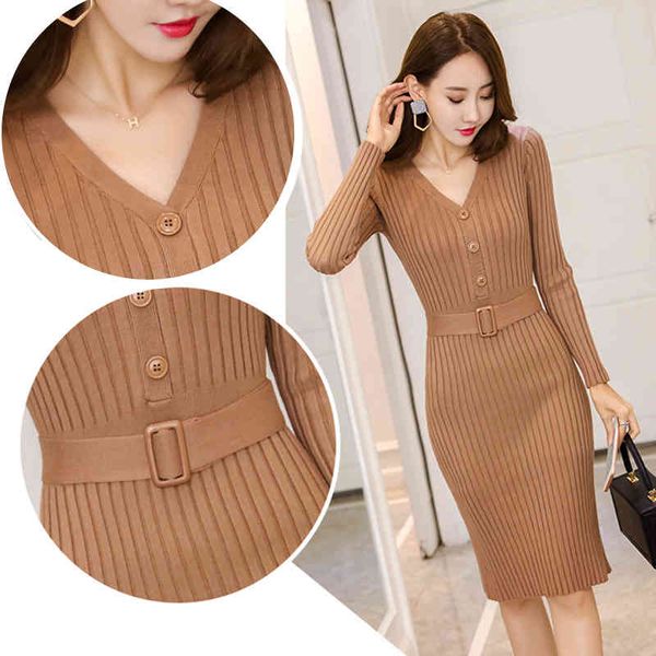 knitted belt long sleeve dress women 2021 slim bodycon autumn korean elegant fall winter button v neck sweater midi ribbed dress, Black;gray
knitted belt long sleeve dress women 2021 slim bodycon autumn korean elegant fall winter button v neck sweater midi ribbed dress, Black;gray