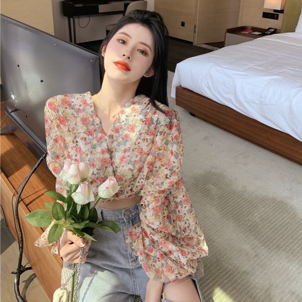 t-shirt t-shirt floral chiffon shirt new long sleeve v-neck slim sunscreen short blouse women's wear in summer 2020, White
t-shirt t-shirt floral chiffon shirt new long sleeve v-neck slim sunscreen short blouse women's wear in summer 2020, White