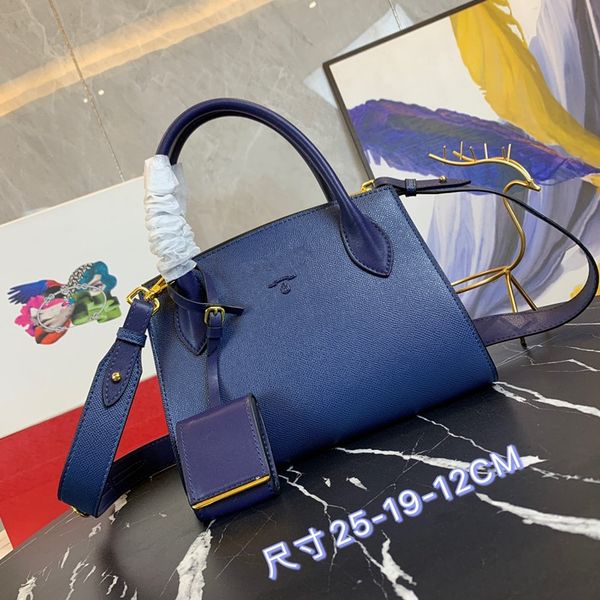 luxury bags cassandra mini handle bag in grain de poudre embossed leather totes adjustable straps shoulder handbag pivoting closure cross-bo
luxury bags cassandra mini handle bag in grain de poudre embossed leather totes adjustable straps shoulder handbag pivoting closure cross-bo