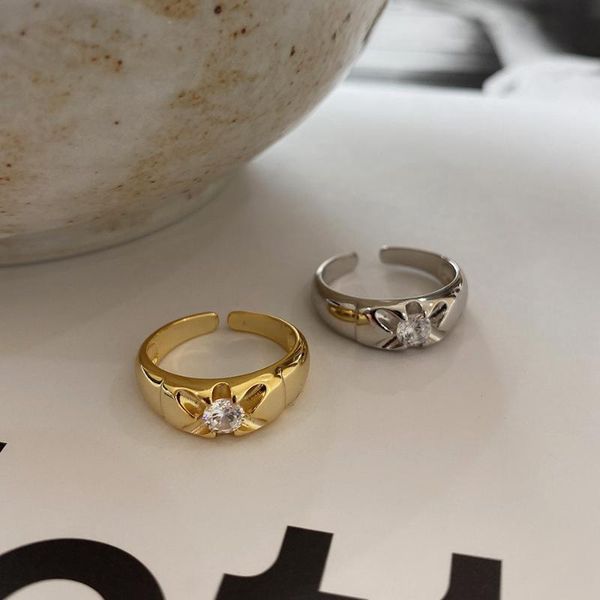 cluster rings 18k gold authentic 1pc s925 sterling silver jewelry zircon solitaire round polished tlj1314, Golden;silver
cluster rings 18k gold authentic 1pc s925 sterling silver jewelry zircon solitaire round polished tlj1314, Golden;silver