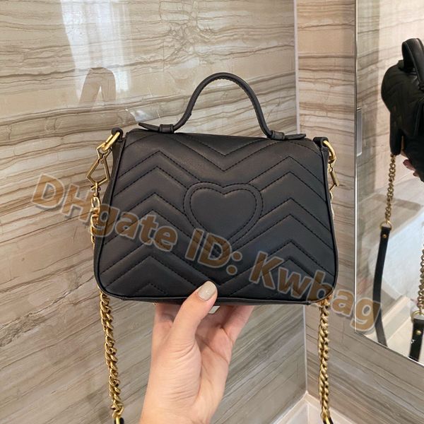 2021 luxurys designers bags totes fashion love heart v wave pattern satchel shoulder bag chains handbags flap handbag cross body purse lady
2021 luxurys designers bags totes fashion love heart v wave pattern satchel shoulder bag chains handbags flap handbag cross body purse lady