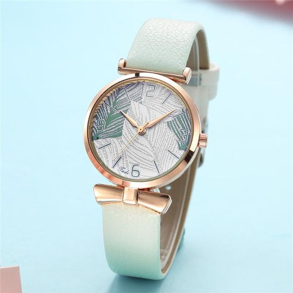 wristwatches women's watches fashion relogio feminino leather strap quartz casual ladies simple female watch, Slivery;brown
wristwatches women's watches fashion relogio feminino leather strap quartz casual ladies simple female watch, Slivery;brown