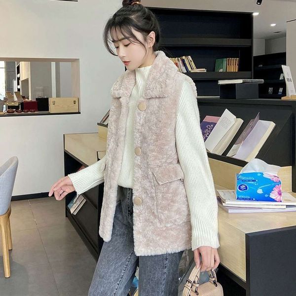 lamb cashmere vest women's autumn winter waistcoat fashionable loose large fur one-piece coat, White
lamb cashmere vest women's autumn winter waistcoat fashionable loose large fur one-piece coat, White