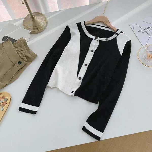 women's sweaters women winter v neck sweater casual korean geometric pullovers long sleeve cardigan soft black fashion autumn spliced s, White;black
women's sweaters women winter v neck sweater casual korean geometric pullovers long sleeve cardigan soft black fashion autumn spliced s, White;black