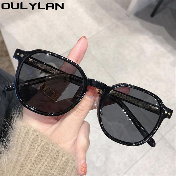 sunglasses oulylan trendy women brand designer vintage small round sun glasses men style eyewear black shades uv400, White;black
sunglasses oulylan trendy women brand designer vintage small round sun glasses men style eyewear black shades uv400, White;black