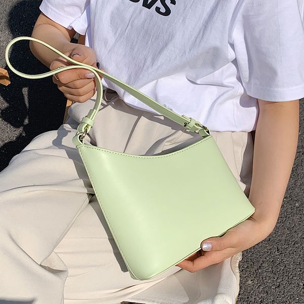 simple solid color pu leather bucket crossbody bags for women 2021 summer luxury fashion shoulder handbags and purses green l003
simple solid color pu leather bucket crossbody bags for women 2021 summer luxury fashion shoulder handbags and purses green l003
