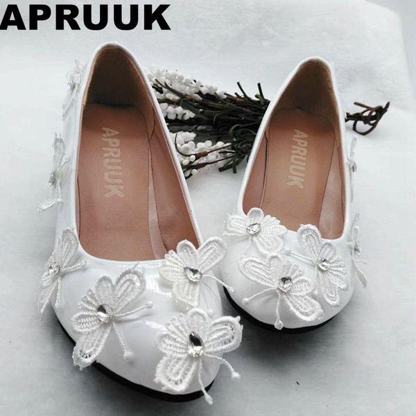 dress shoes fashion lace butterfly wedding brides white color beautiful crystal rhinestones bridal lady female party shoe, Black
dress shoes fashion lace butterfly wedding brides white color beautiful crystal rhinestones bridal lady female party shoe, Black