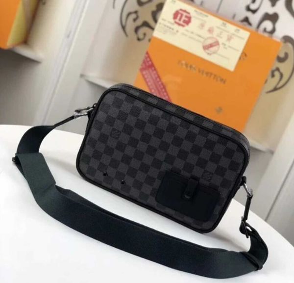 body brand r luxury bags n43918 men's shoulder postage cross bag, shoulder handles bag, messenger totes bag handbags iconic bag c
body brand r luxury bags n43918 men's shoulder postage cross bag, shoulder handles bag, messenger totes bag handbags iconic bag c