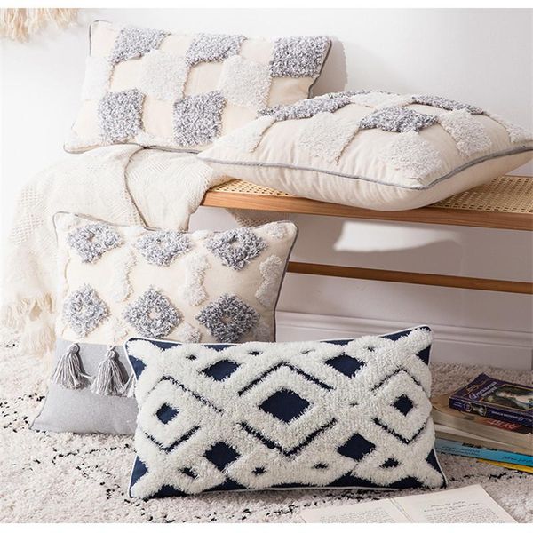 cushion/decorative pillow home furnishing ethnic wind cushion cover case bed room pillowcases car seat decoration sofa throw
cushion/decorative pillow home furnishing ethnic wind cushion cover case bed room pillowcases car seat decoration sofa throw