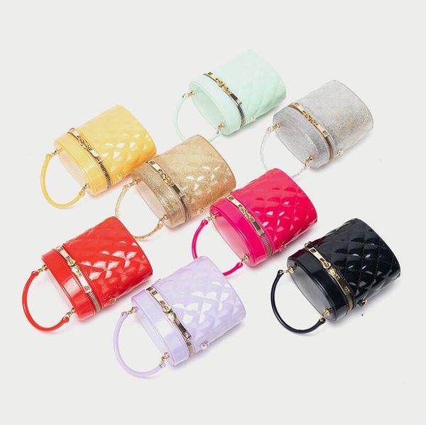 high-quality women jelly bucket female bag fashion luxury designer handbag printed messenger bale buckets box cosmetic bags, Black;red
high-quality women jelly bucket female bag fashion luxury designer handbag printed messenger bale buckets box cosmetic bags, Black;red