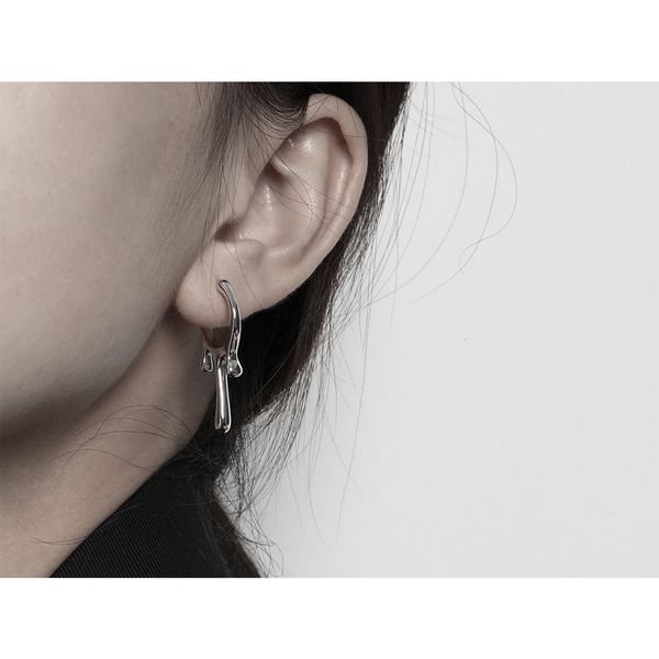 s925 silver needle lava water drop earrings female korean temperament cold wind geometric earrings personality creativity simple, Golden
s925 silver needle lava water drop earrings female korean temperament cold wind geometric earrings personality creativity simple, Golden