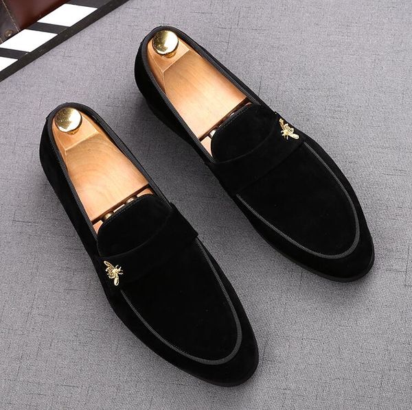 new pointed feet small shoes men's scrub sets foot lok fu shoes embroidered peas shoes fashion casual lazy, Black
new pointed feet small shoes men's scrub sets foot lok fu shoes embroidered peas shoes fashion casual lazy, Black