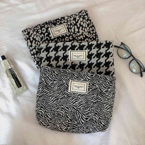 large women leopard cosmetic bag canvas waterproof zipper make up travel washing makeup organizer beauty case