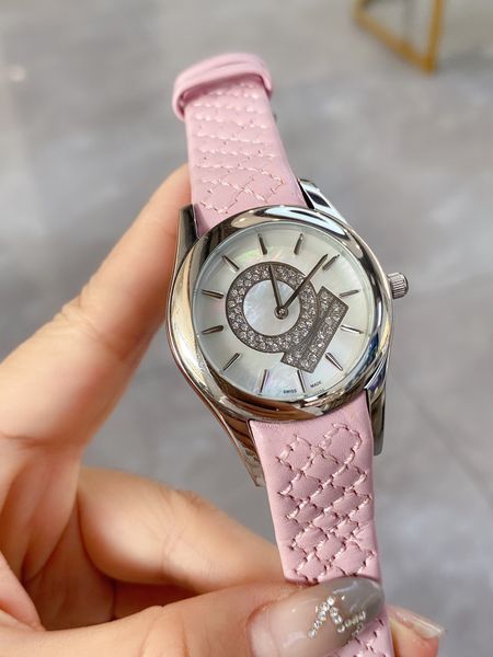 women's watches ladies watch quartz movement sapphire surface leather strap stainless steel case dial water resistance 50m diamet, Slivery;golden
women's watches ladies watch quartz movement sapphire surface leather strap stainless steel case dial water resistance 50m diamet, Slivery;golden