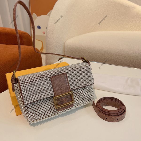 5a+ fashion designer shoulder bags woman luxury designer wallets pearl decoration leather material handbags totes bag coin purse
5a+ fashion designer shoulder bags woman luxury designer wallets pearl decoration leather material handbags totes bag coin purse