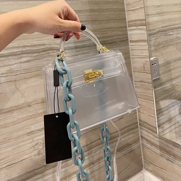 2021 luxury transparent jelly bag women's fashion handbag brand designer chain cross bags size 20*15cm 5vw8
2021 luxury transparent jelly bag women's fashion handbag brand designer chain cross bags size 20*15cm 5vw8