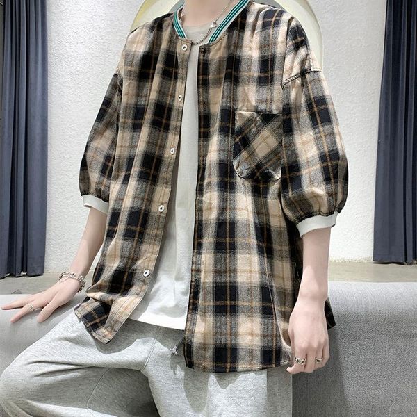 men's casual shirts 2021 summer the listing brown plaid loose streetwear genuine shirt half sleeve, White;black
men's casual shirts 2021 summer the listing brown plaid loose streetwear genuine shirt half sleeve, White;black