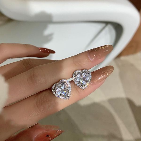 cute heart stone earrings white crystal zircon stud for women wedding jewelry fashion rose gold silver color, Golden;silver
cute heart stone earrings white crystal zircon stud for women wedding jewelry fashion rose gold silver color, Golden;silver