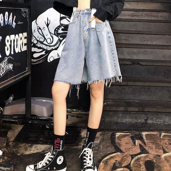 women's shorts loose high waist straight jeans for female students in summer 2021, White;black
women's shorts loose high waist straight jeans for female students in summer 2021, White;black