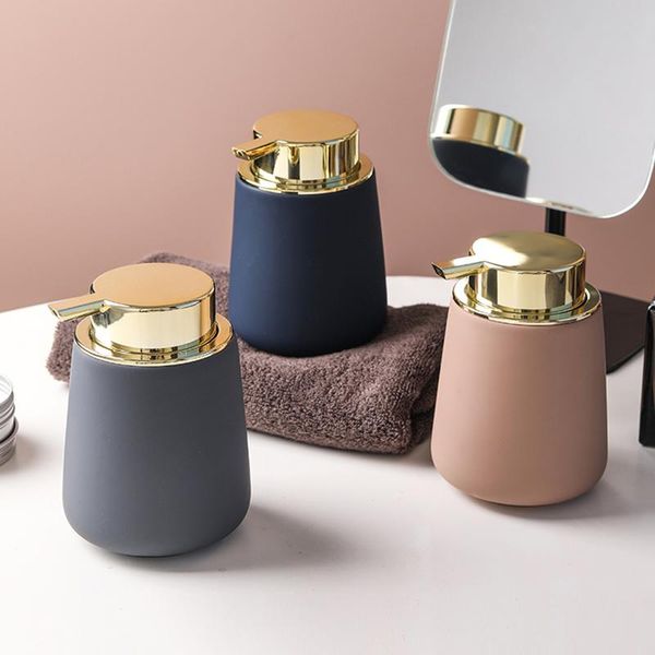 ceramic bathroom 3 / piece set push type lotion bottle mouthwash cup accessory home decoration gift bath 
ceramic bathroom 3 / piece set push type lotion bottle mouthwash cup accessory home decoration gift bath