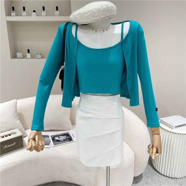 polos of two female pieces spring summer fashion niche versatile design with thin cardigan screw suspend waistcoat, White
polos of two female pieces spring summer fashion niche versatile design with thin cardigan screw suspend waistcoat, White